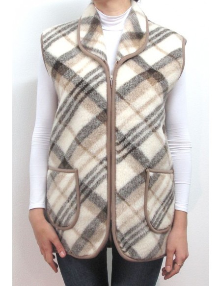 Жилет с воротником "Клетка"