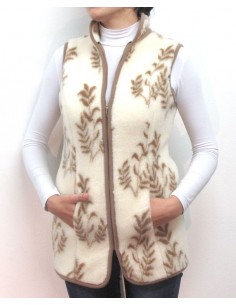 Жилет Олива с рельефом и воротником стойка