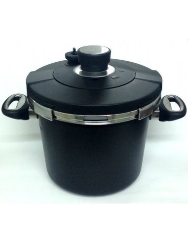 Кастрюля-скороварка + 2 крышки TITANIUM  (Germany)