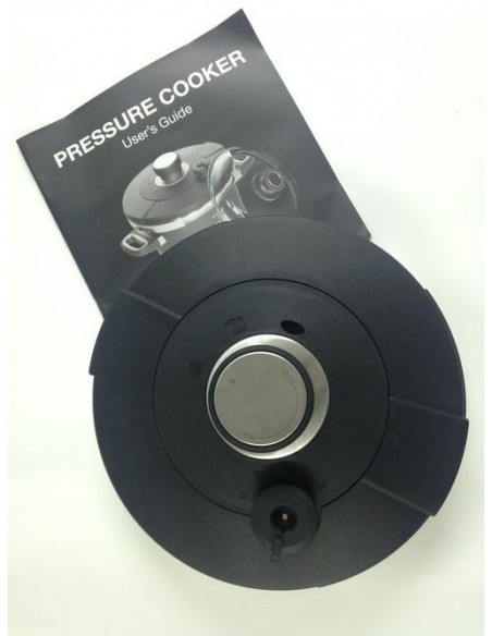 Кастрюля-скороварка + 2 крышки TITANIUM  (Germany)