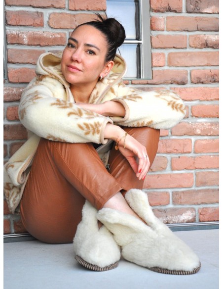 Куртка шерстяная с капюшоном "Олива"