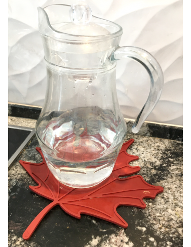 Подставка-прихватка под горячее Лист...