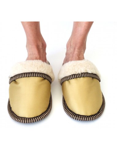 Тапочки из шерсти "Золото с опушкой"