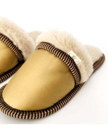 Тапочки из шерсти "Золото с опушкой"